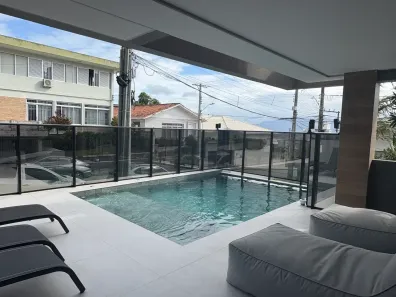 Apartamento com 2 Quartos à venda, 79m² no Coqueiros, Florianópolis