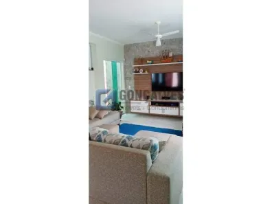 Sobrado com 4 Quartos à venda, 265m² no Bal Tres Marias, Peruíbe