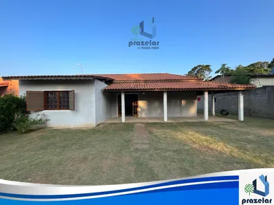Fazenda/Sítio com 3 Quartos à venda, 1400m² no Dona Catarina, Mairinque