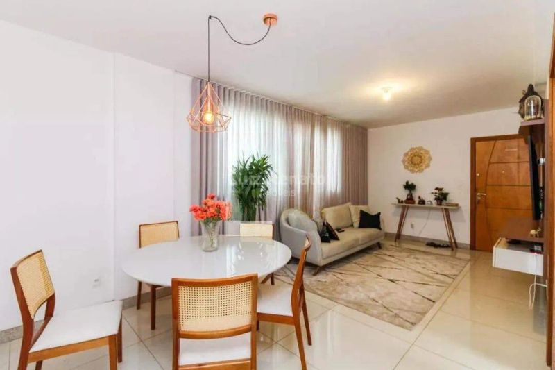 Apartamento com 3 quartos — Sagrada Família, Belo Horizonte