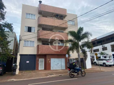 Apartamento com 2 Quartos para alugar, 69m² no Centro, Cascavel