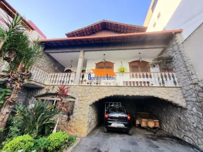 Casa com 5 Quartos à venda, 397m² no Concórdia, Belo Horizonte