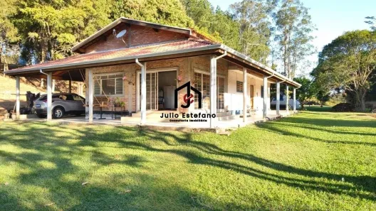 Fazenda/Sítio com 3 Quartos à venda, 250m² no Tataúba, Taubaté
