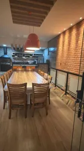 Casa com 4 Quartos para alugar, 360m² no Santa Mônica, Uberlândia
