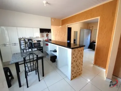 Casa com 4 Quartos à venda, 308m² no Jardim Oliveira, Formosa