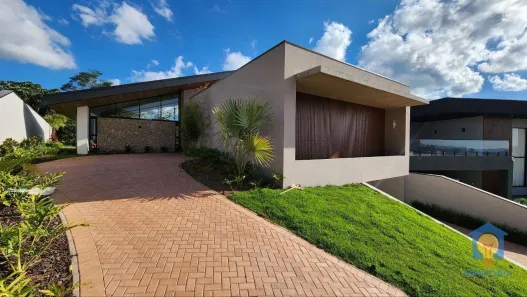 Casa de Condomínio com 4 Quartos à venda, 450m² no Moinho Velho, Embu das Artes