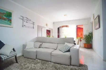 Casa com 3 Quartos para alugar, 250m² no São Sebastião, Porto Alegre