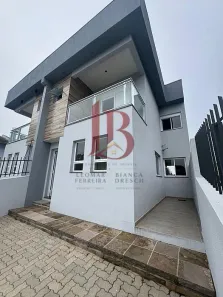 Sobrado com 3 Quartos à venda, 118m² no São Virgílio, Caxias do Sul