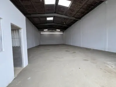 Galpão/Depósito/Armazém para alugar, 300m² no Cidade Universitária, Maceió