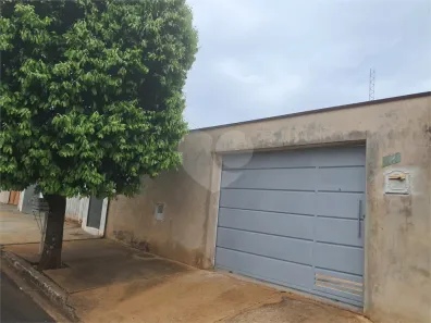 Casa com 3 Quartos à venda, 41m² no Jardim São Rafael II, Araraquara