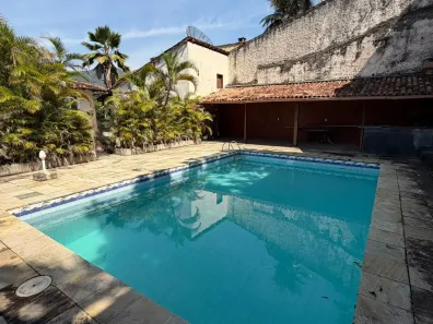 Casa de Condomínio com 4 Quartos à venda, 405m² no Taquara, Rio de Janeiro