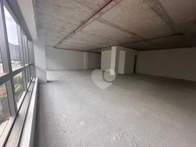 Sala Comercial à venda, 131m² no Recreio dos Bandeirantes, Rio de Janeiro