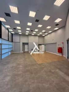 Sala Comercial para alugar, 252m² no Vila Olímpia, São Paulo