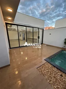 Casa de Condomínio com 3 Quartos à venda, 150m² no Grand Ville, Uberlândia