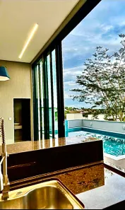 Sobrado com 3 Quartos à venda, 483m² no Residencial Parque Mendanha, Goiânia
