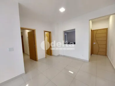 Apartamento com 3 Quartos para alugar, 130m² no Lídice, Uberlândia