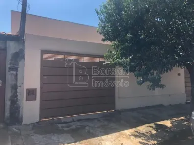 Casa com 2 Quartos à venda, 132m² no Jardim Roberto Selmi Dei, Araraquara
