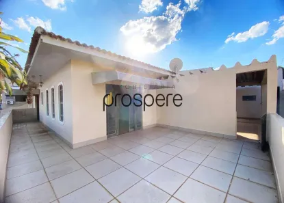 Casa com 3 Quartos à venda, 322m² no Vila Maristela, Presidente Prudente