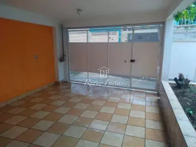 Casa com 3 Quartos para alugar, 230m² no Jardim Bonfiglioli, São Paulo