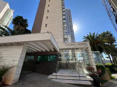 Apartamento com 3 Quartos para alugar, 186m² no Gleba Fazenda Palhano, Londrina