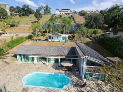 Casa com 4 Quartos à venda, 500m² no Francisco Bernardino, Juiz de Fora