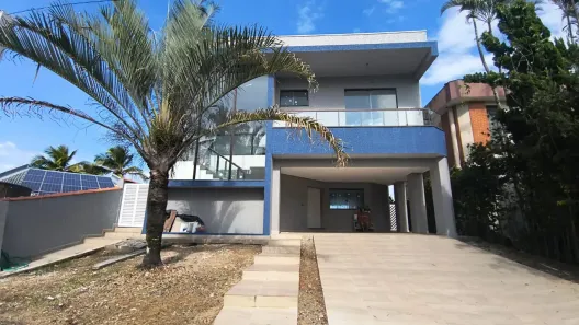 Casa de Condomínio com 4 Quartos à venda, 396m² no Bougainville Residencial I, Peruíbe