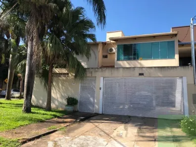 Sobrado com 3 Quartos à venda, 125m² no Jardim América, Goiânia