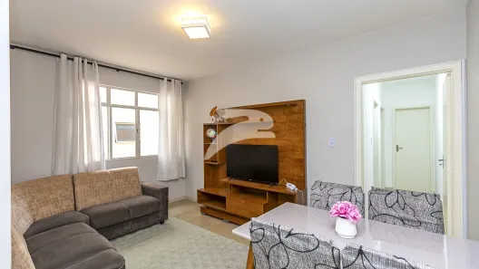 Apartamento com 2 Quartos para alugar, 51m² no Água Verde, Curitiba
