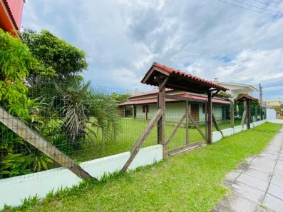 Casa com 4 Quartos à venda, 166m² no Capão Novo, Capão da Canoa