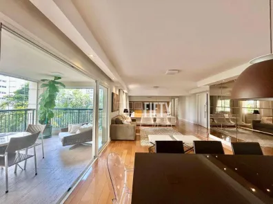 Apartamento com 3 Quartos à venda, 210m² no Indianópolis, São Paulo