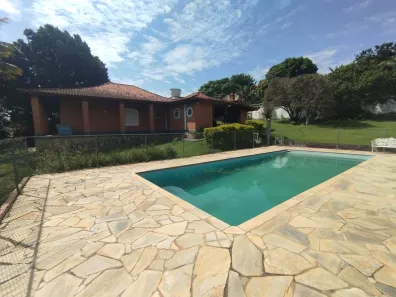 Fazenda/Sítio com 5 Quartos à venda, 250m² no Dona Catarina, Mairinque