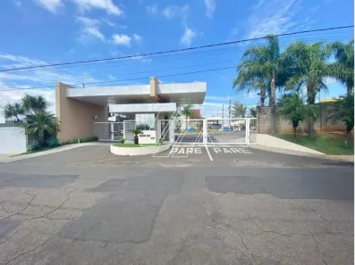 Casa de Condomínio com 3 Quartos para alugar, 120m² no Jardim Maria Martha, Marília