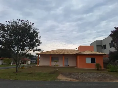 Casa de Condomínio com 2 Quartos à venda, 250m² no Bosques dos Eucaliptos, Araçoiaba da Serra