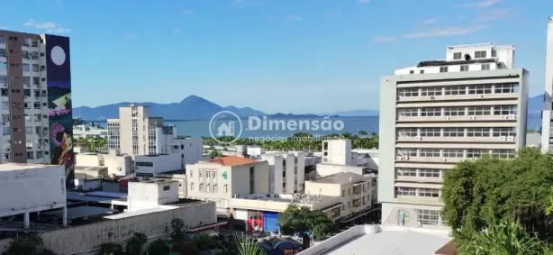 Apartamento com 2 Quartos à venda, 69m² no Centro, Florianópolis