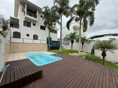 Casa com 3 Quartos à venda, 270m² no Pedra Branca, Palhoça