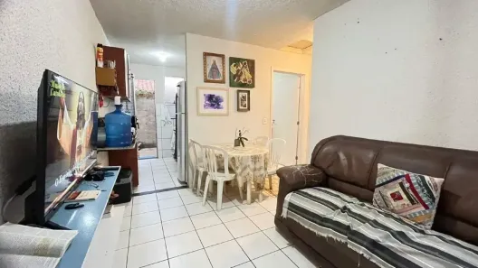 Casa com 2 Quartos à venda, 46m² no Cidade de Deus, Sete Lagoas