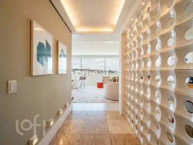 Apartamento com 3 Quartos à venda, 400m² no Rio Branco, Porto Alegre
