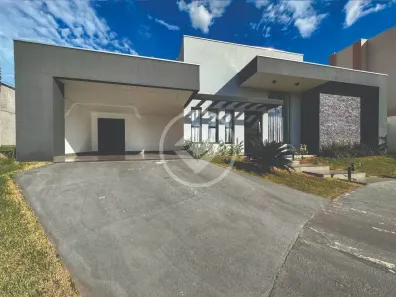 Casa de Condomínio com 3 Quartos à venda, 200m² no Condomínio Primor das Torres, Cuiabá