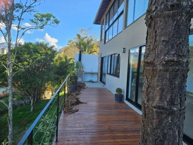 Casa com 2 Quartos à venda, 175m² no Carangola, Petrópolis