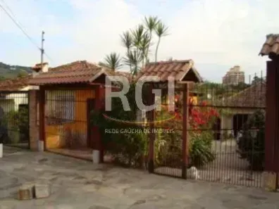 Casa com 7 Quartos à venda, 312m² no Glória, Porto Alegre