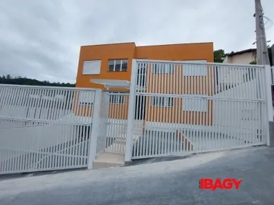 Apartamento com 1 Quarto para alugar, 24m² no Trindade, Florianópolis