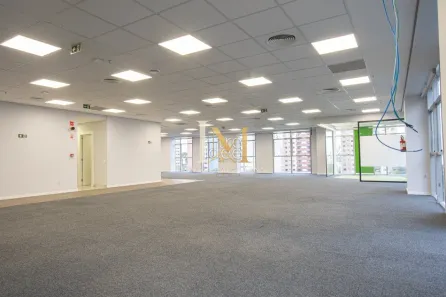 Sala Comercial para alugar, 1157m² no Água Verde, Curitiba
