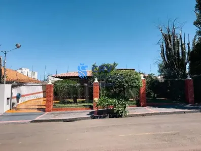 Casa com 4 Quartos à venda, 258m² no Dom Pedro, Londrina