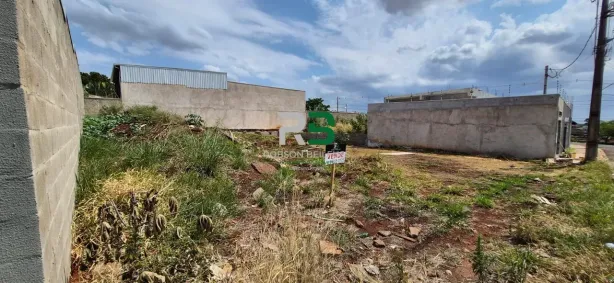 Lote/Terreno à venda, 250m² no Heimtal, Londrina
