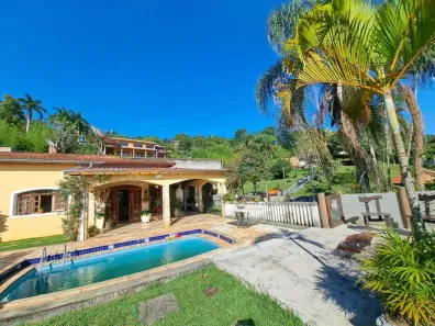 Fazenda/Sítio com 3 Quartos à venda, 300m² no Freitas, São José dos Campos