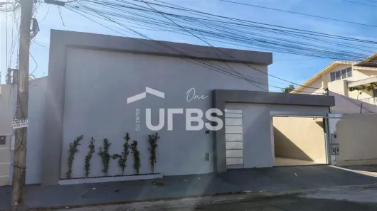 Casa com 3 Quartos à venda, 234m² no Setor Bueno, Goiânia