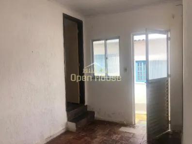 Kitnet com 1 Quarto para alugar, 35m² no São João Batista, Volta Redonda