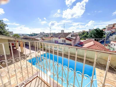 Casa com 3 Quartos à venda, 217m² no Centro, Itatiba
