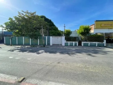 Lote/Terreno à venda, 1200m² no Montese, Fortaleza