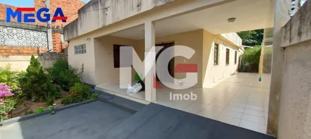 Casa com 5 Quartos à venda, 408m² no Benfica, Fortaleza